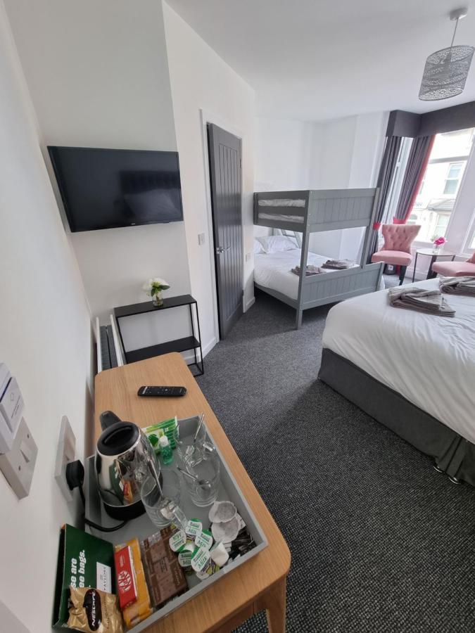 Langley House 4* Blackpool